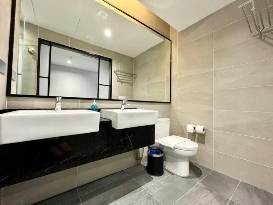 #211 M101 Dang Wangi Klcc View Pool By Livin Apartment Kuala Lumpur Exterior foto